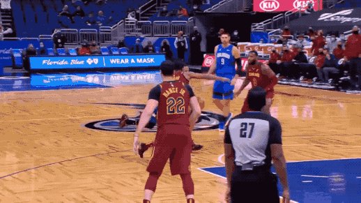 富尔茨十字韧带撕裂赛季报销 命运真的对他太残忍